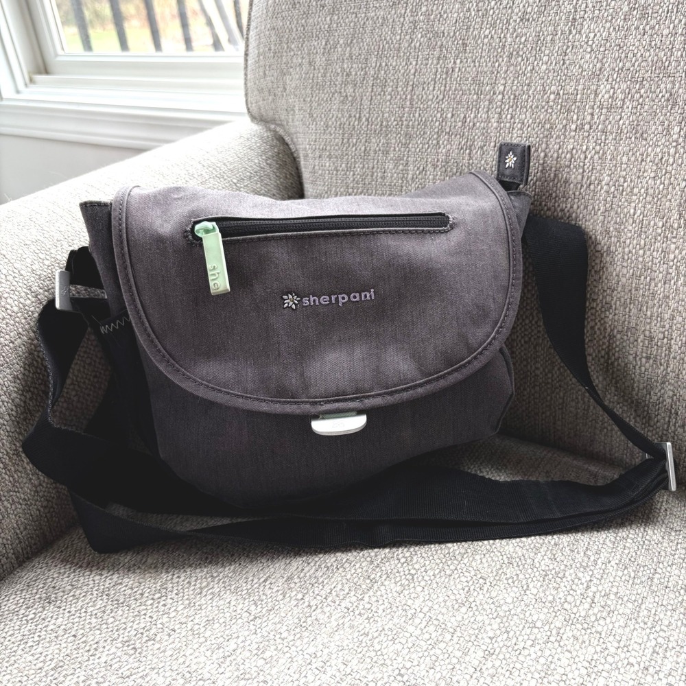 Sherpani Crossbody Messenger Bag Women's Charcoal Gray Canvas Purse Organized